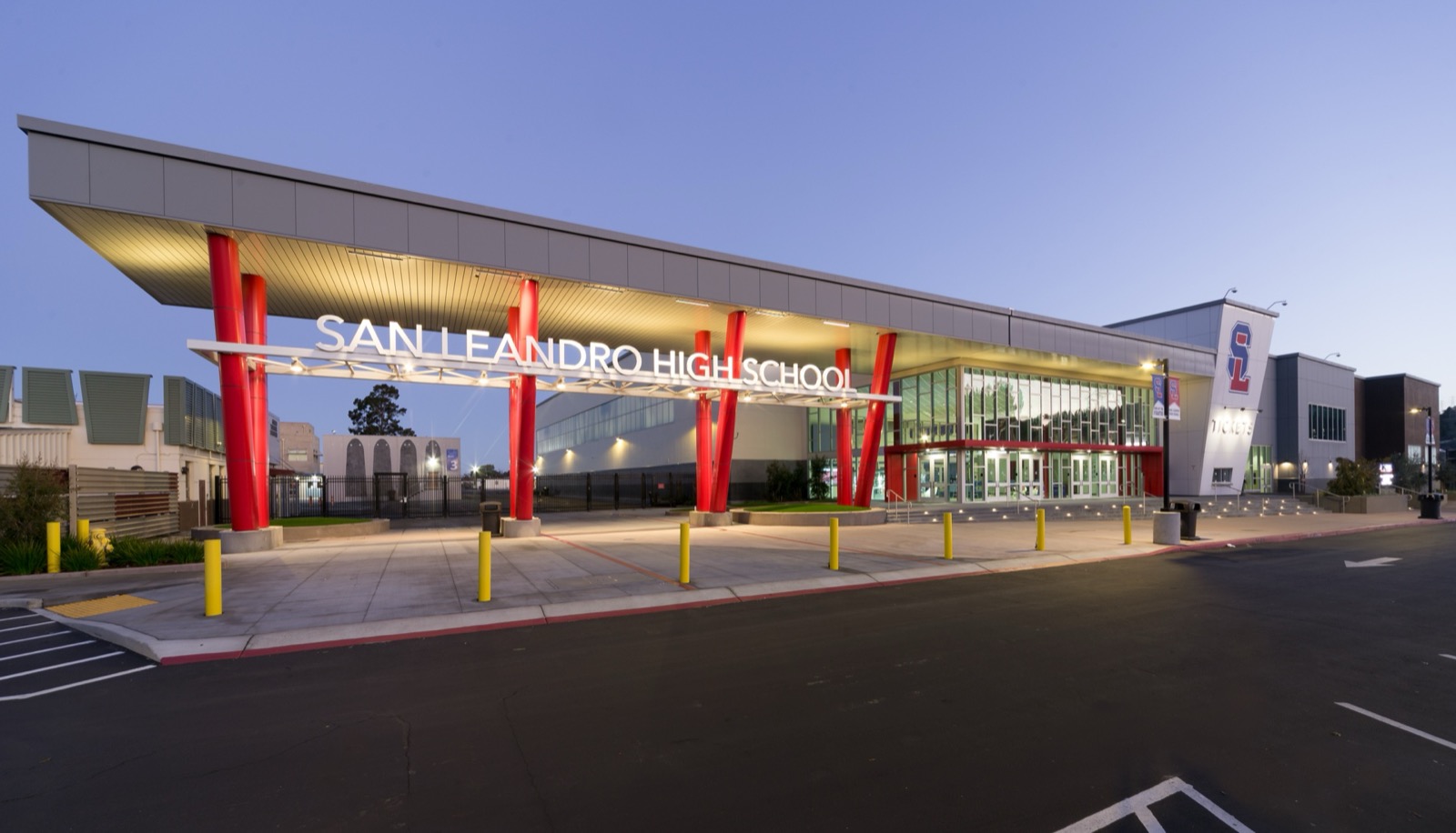 San Leandro High School 1